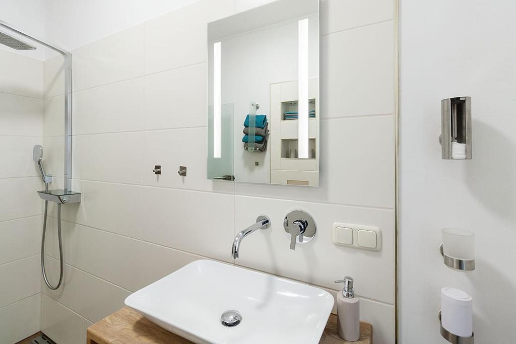 Stilvoll & Ruhig - Zentrale Top-Lage - King Bett Leipzig Exteriör bild